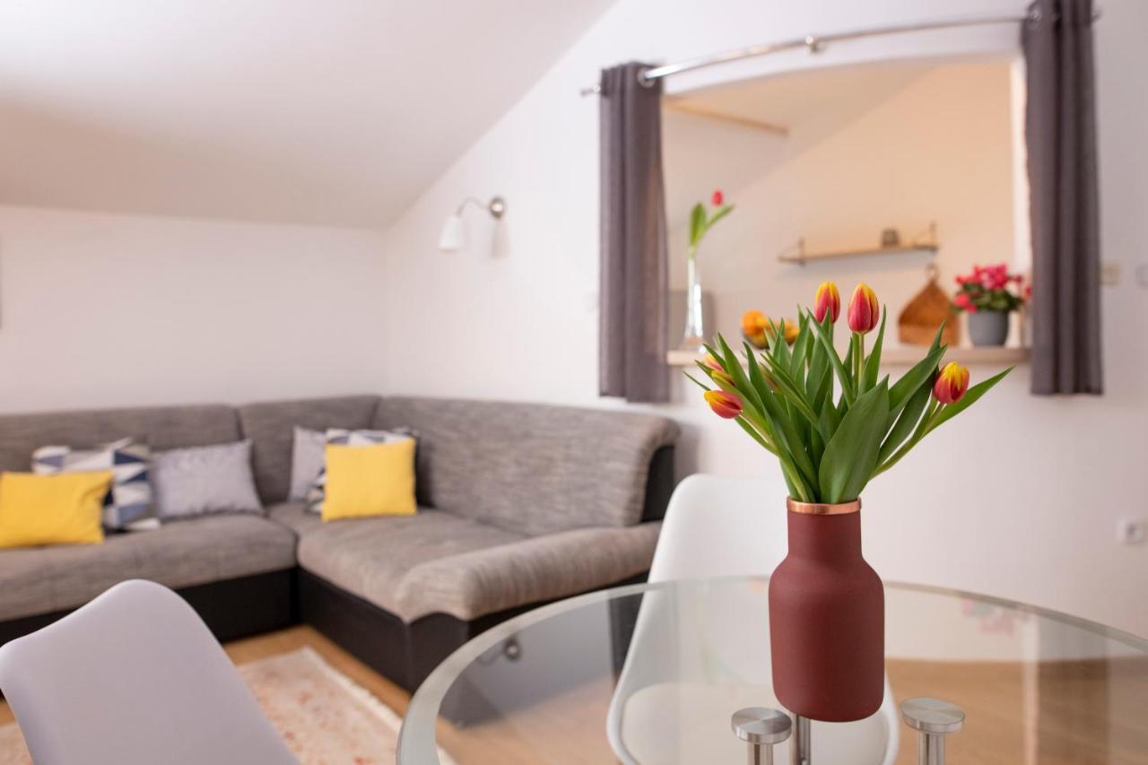 Apartman Ivo Kaštela Esterno foto