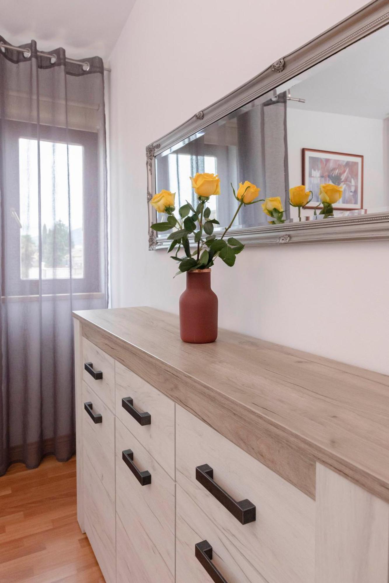 Apartman Ivo Kaštela Esterno foto